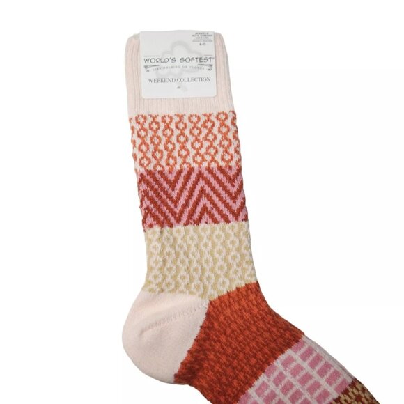 Worlds Softest Socks Gallery Crew Socks Pink Brandy 6-11 CHRISTMAS DAY Gift NWT - Picture 2 of 4